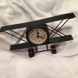 Retro aviation clock